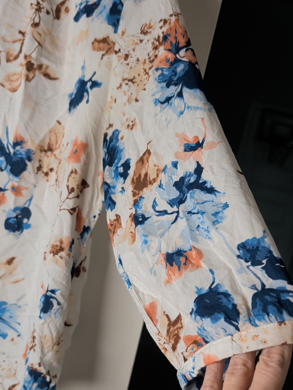 Floral Split-Neck Blouse in Cream and Blue - Picture 7 of 10